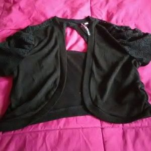 Made for me: Women's crop size cardigan